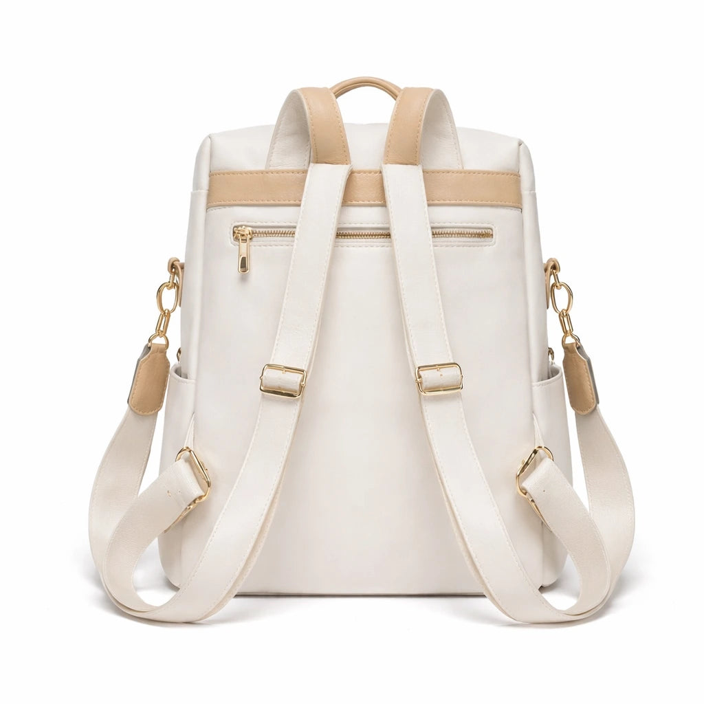 Plecak AURIA Damski Miejski Biały z Kieszenią na Zamek i Regulowanymi Paskami
